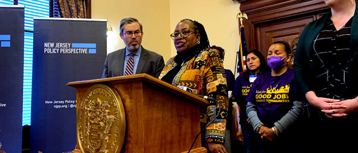 Kim Gaddy, of the South Ward Environmental Alliance in Newark, speaks at the Clean Energy Fund press conference, Jan. 12, 2023, in the New Jersey State House, Trenton. (Steve Lubetkin Photo/State Broadcast News)